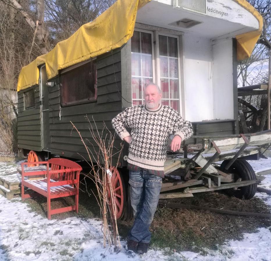 Shamanens Hule Bed & Breakfast Haslev Exterior photo